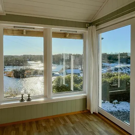 Ferienhaus Seaside With Archipelago Views In Radoy *