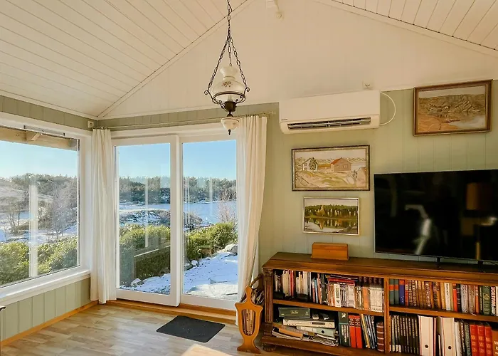 Semesterbostad Seaside With Archipelago Views In Radoy