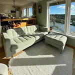 Seaside With Archipelago Views In Radoy * Bovagen